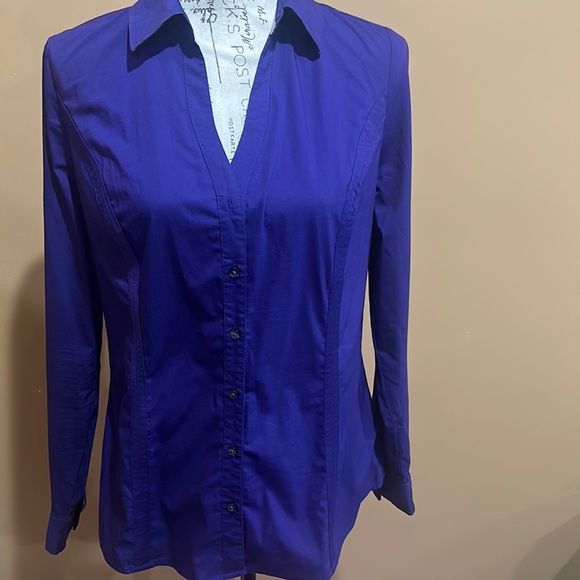 Express Tops - Express button down shirt size: Large